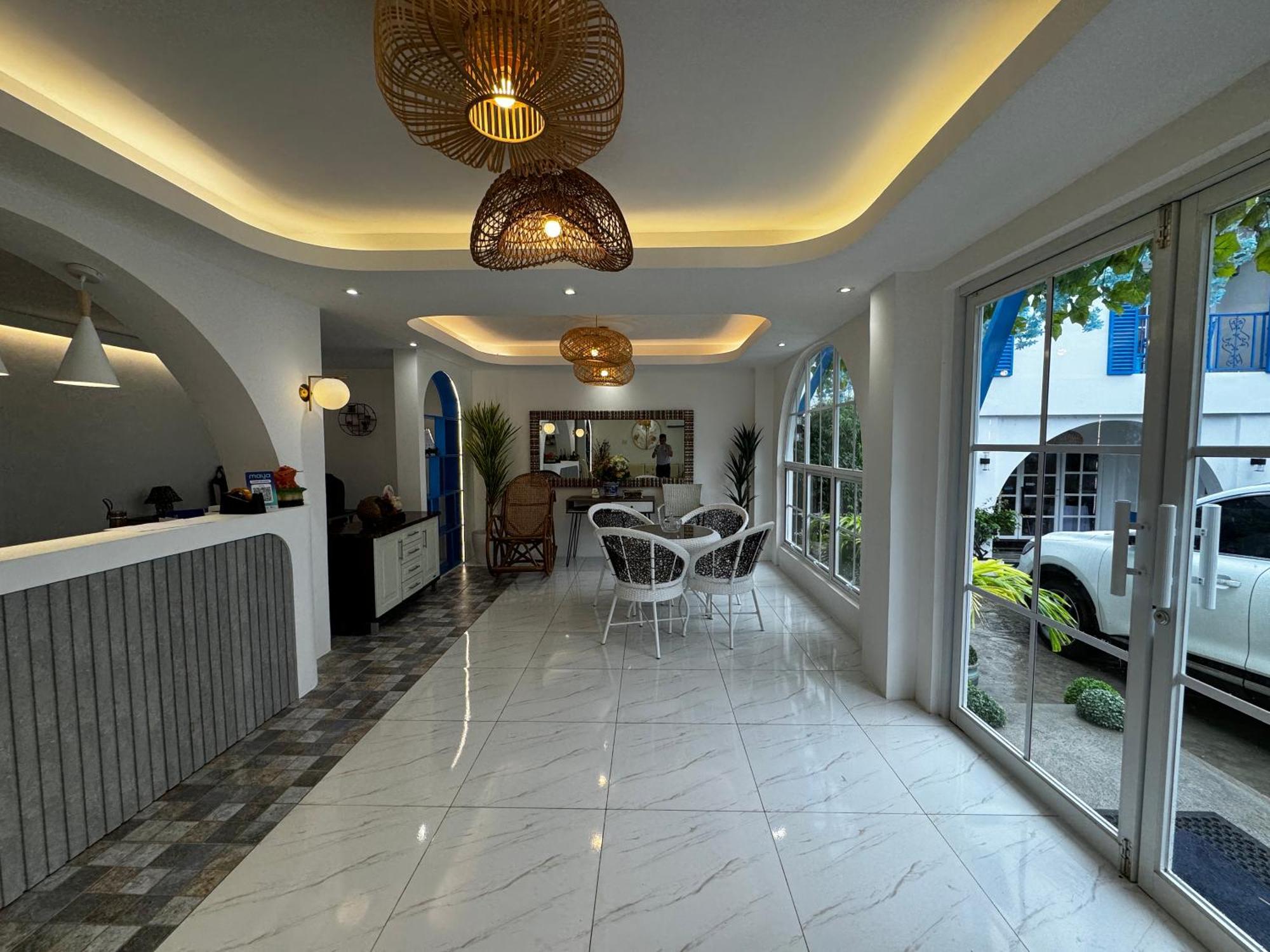 Ligao Bernese Resort Hotel Powered By Cocotel מראה חיצוני תמונה